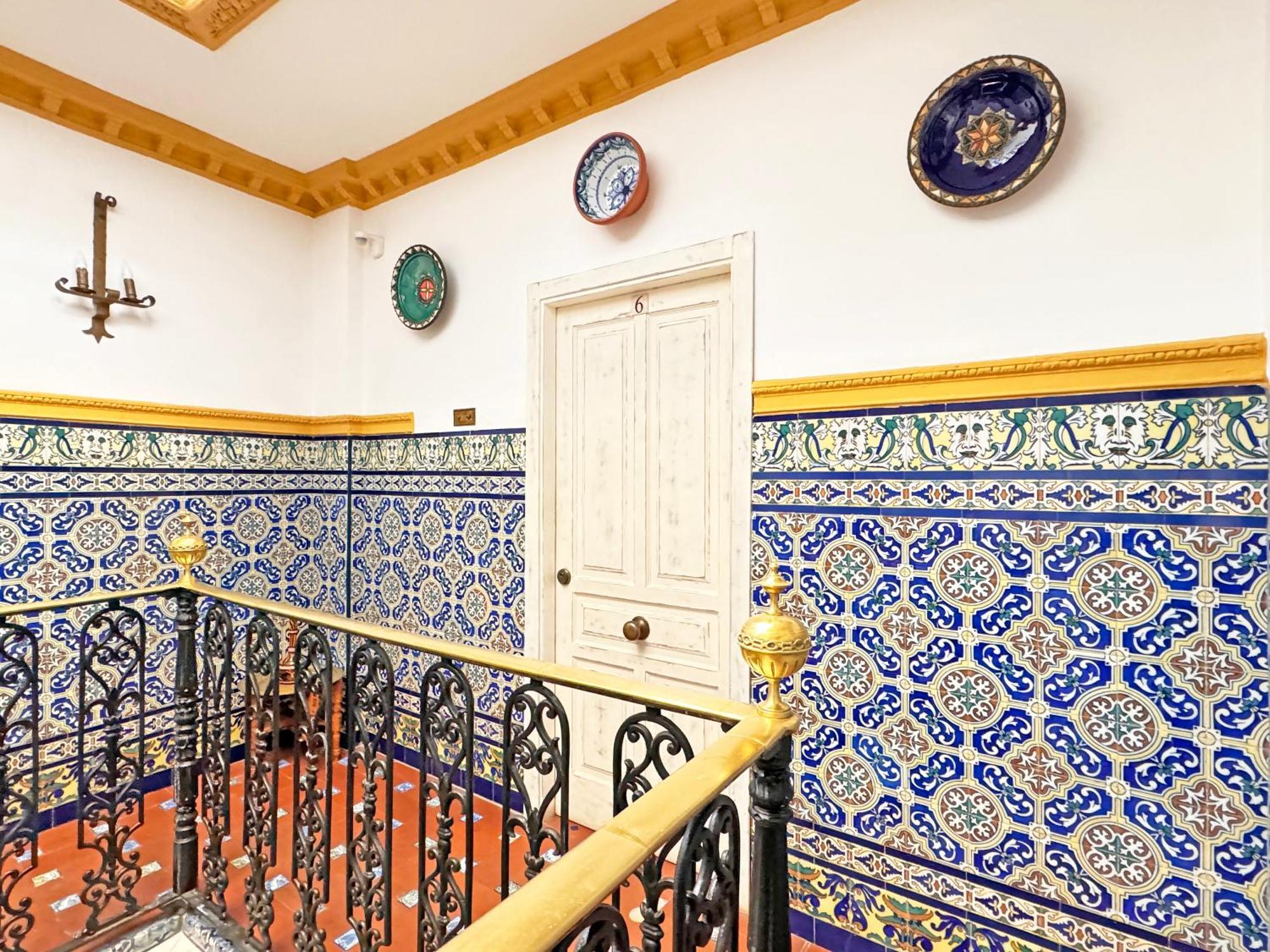 Palace House Hercules - Apartments Sevilla Eksteriør billede